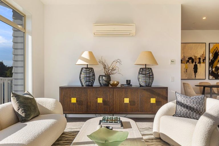 Photo of property in Eaves Bush Parade, Orewa, 0931