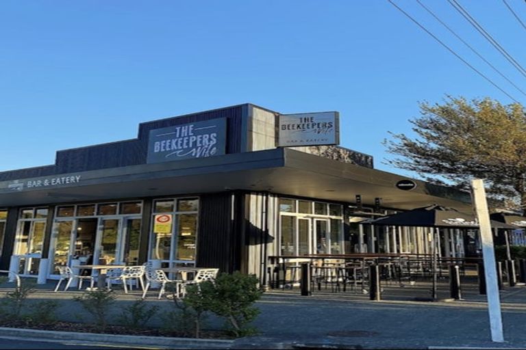 Photo of property in 20b Cambridge Road, Riverhead, 0820