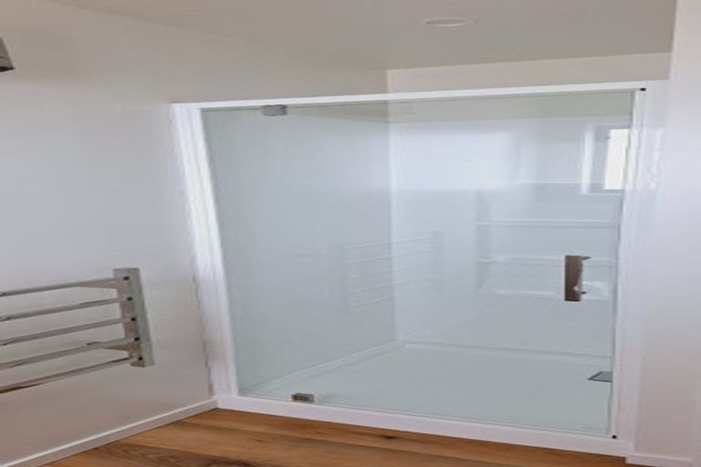 Photo of property in 1/33 Somerset Crescent, Spreydon, Christchurch, 8024