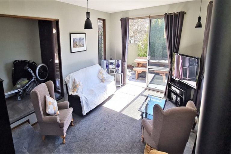 Photo of property in 11 Gibbs Drive, Woodend, 7610