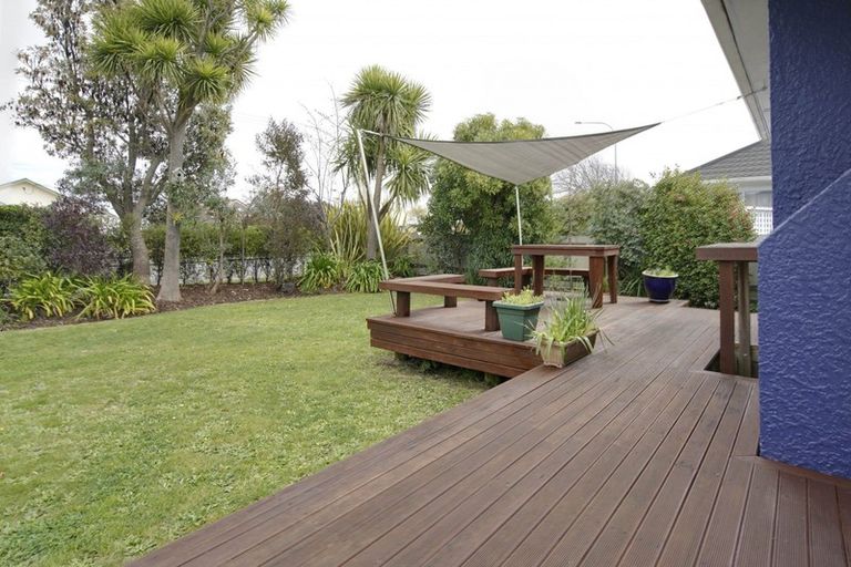 Photo of property in 104 Parkers Road, Tahunanui, Nelson, 7011