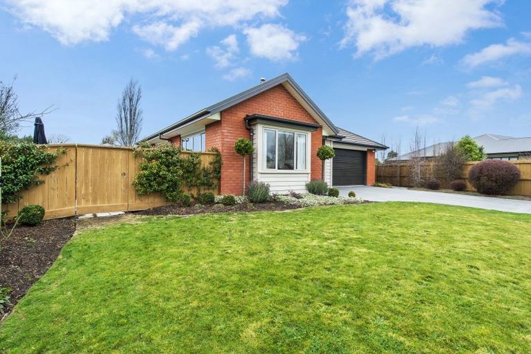 Photo of property in 6 Greenan Place, Doyleston, 7683
