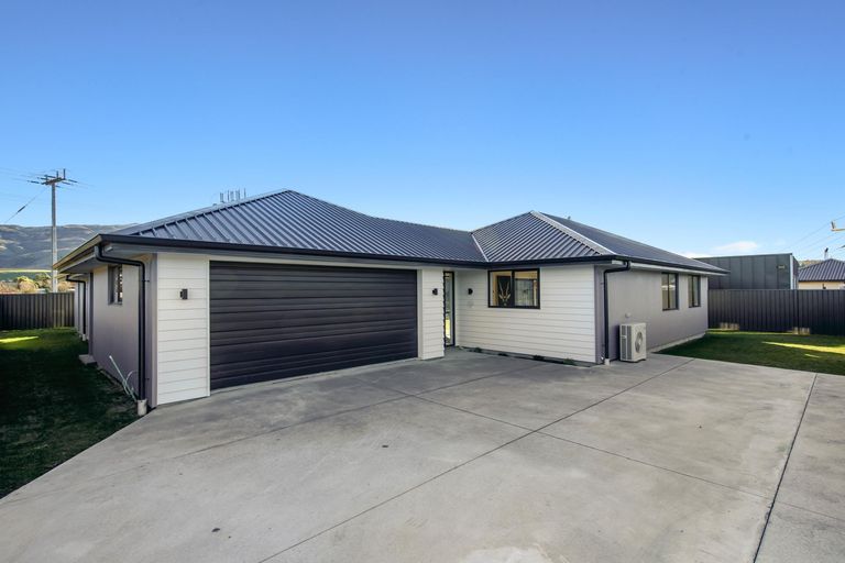 Photo of property in 12 Eldorado Place, Cromwell, 9310