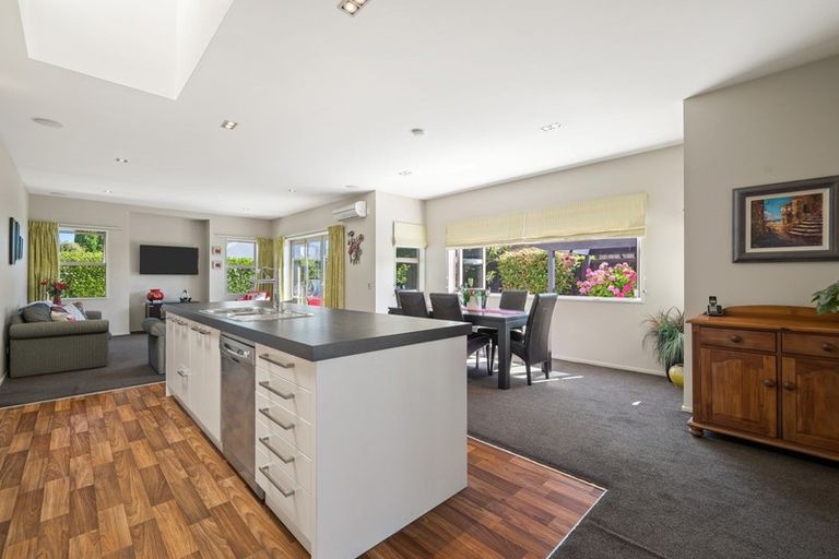 Photo of property in 5 Millpark Place, Northwood, Christchurch, 8051