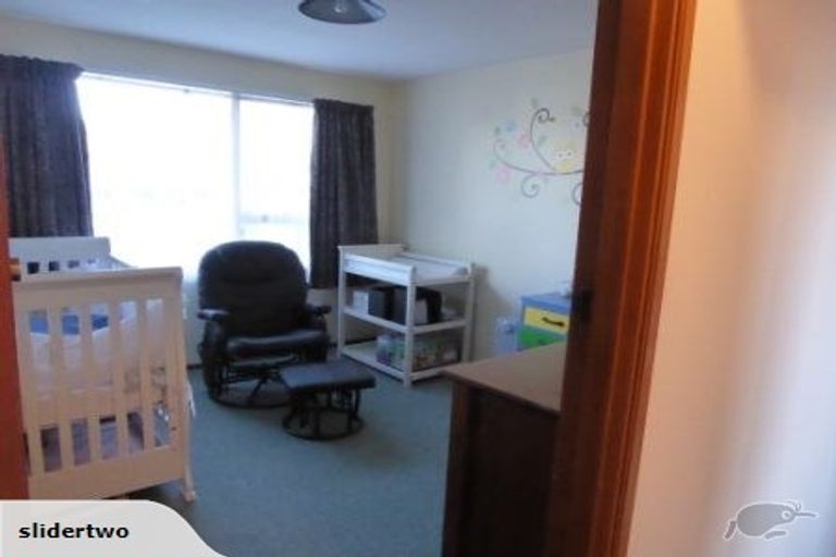 Photo of property in 9a Jade Place, Parklands, Christchurch, 8083