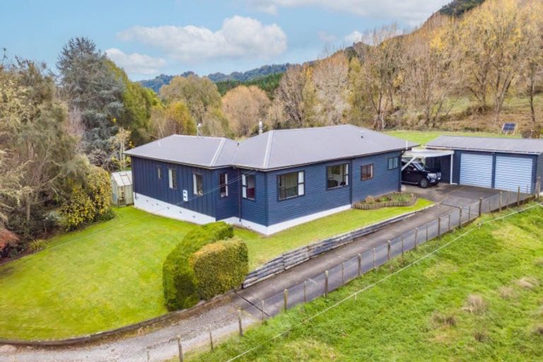 Photo of property in 424 Tapuiwahine Road, Otangiwai, Ongarue, 3997