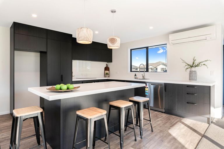 Photo of property in 12 Eldorado Place, Cromwell, 9310