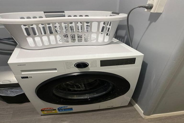 Photo of property in 24 Palmer Crescent, Silverstream, Upper Hutt, 5019