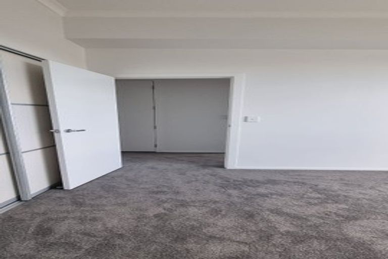Photo of property in 23/11 Carlos Drive, Flat Bush, Auckland, 2016