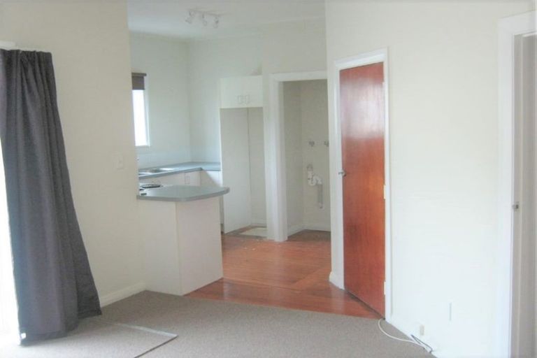 Photo of property in 1b Bould Street, Johnsonville, Wellington, 6037
