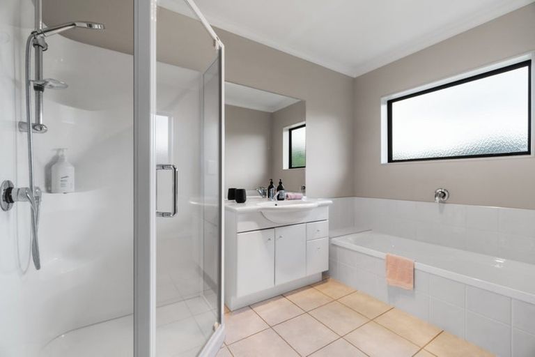 Photo of property in 4 Law Crescent, Horotiu, Hamilton, 3288