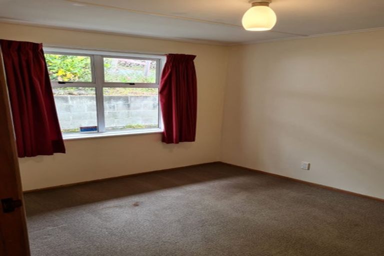 Photo of property in 9 Fraser Avenue, Johnsonville, Wellington, 6037