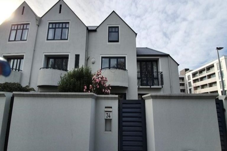 Photo of property in 34 Latimer Square, Christchurch Central, Christchurch, 8011
