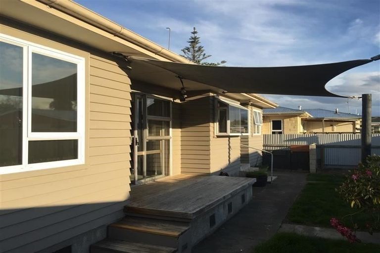 Photo of property in 55 King Street, Taradale, Napier, 4112