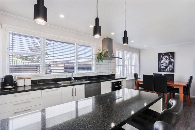 Photo of property in 82 East Belt, Rangiora, 7400