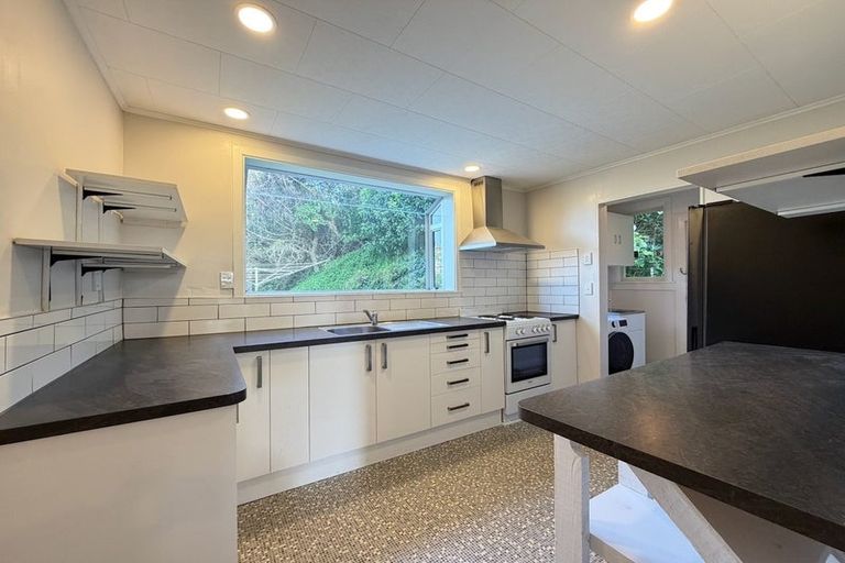 Photo of property in 5 Charlotte Avenue, Brooklyn, Wellington, 6021