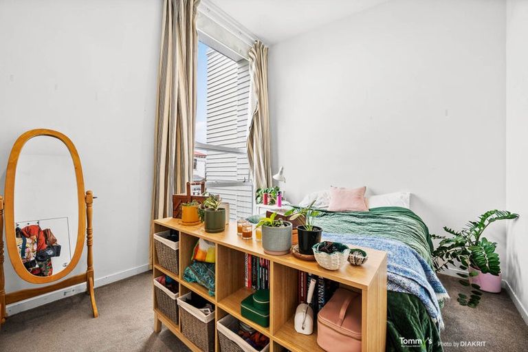 Photo of property in Altar Apartments, 13/120 Rintoul Street, Newtown, Wellington, 6021
