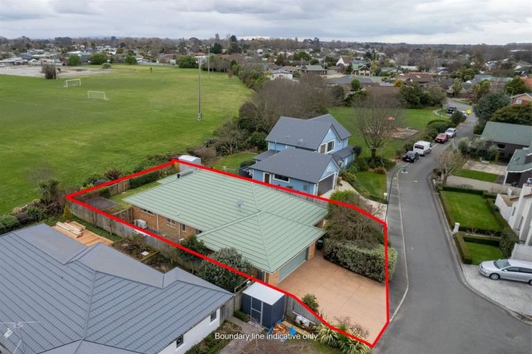Photo of property in 6 Vangelis Lane, Mairehau, Christchurch, 8013