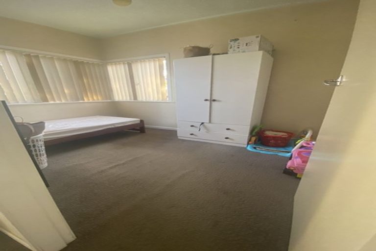 Photo of property in 104 Kenderdine Road, Papatoetoe, Auckland, 2025
