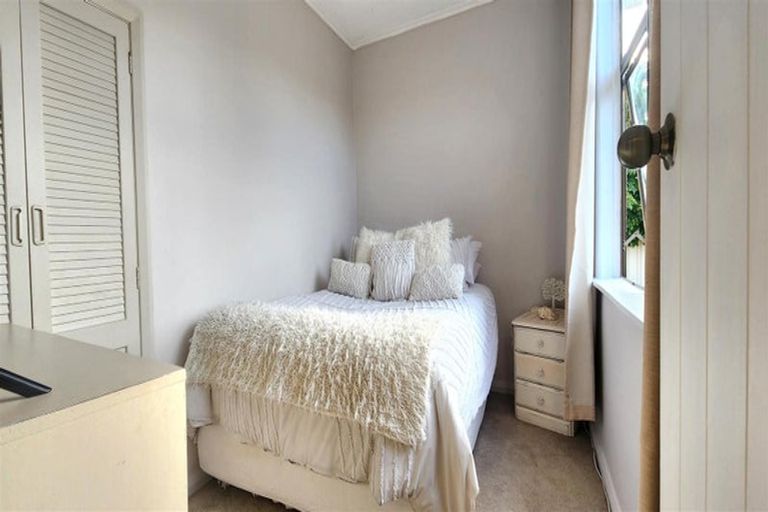 Photo of property in 29 Peddie Street, Taradale, Napier, 4112