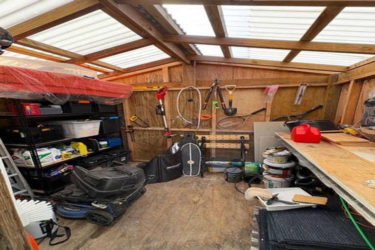 Photo of property in 1/144a Mcleod Road, Te Atatu South, Auckland, 0610