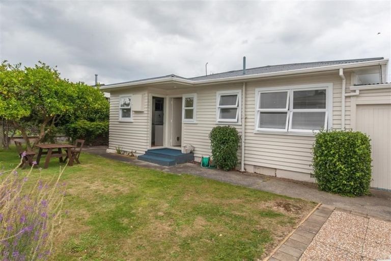 Photo of property in 30 Rugby Street, Levin, 5510