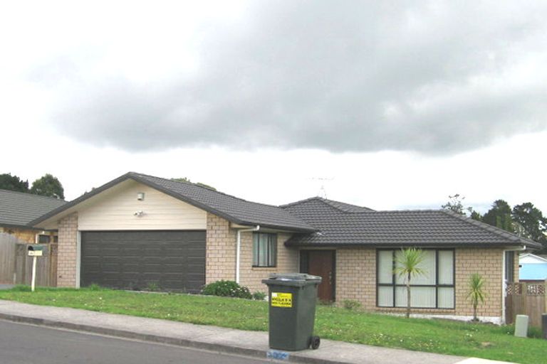 Photo of property in 29 Jadewynn Drive, Massey, Auckland, 0614