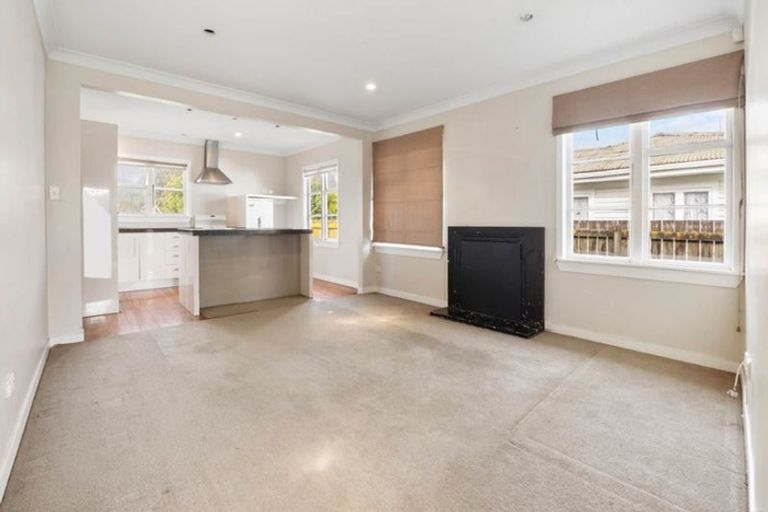 Photo of property in 58 Princes Street, Pukekohe, 2120