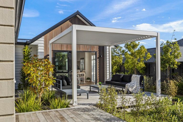 Photo of property in 3 Betsy Lane, Wainui, 0932
