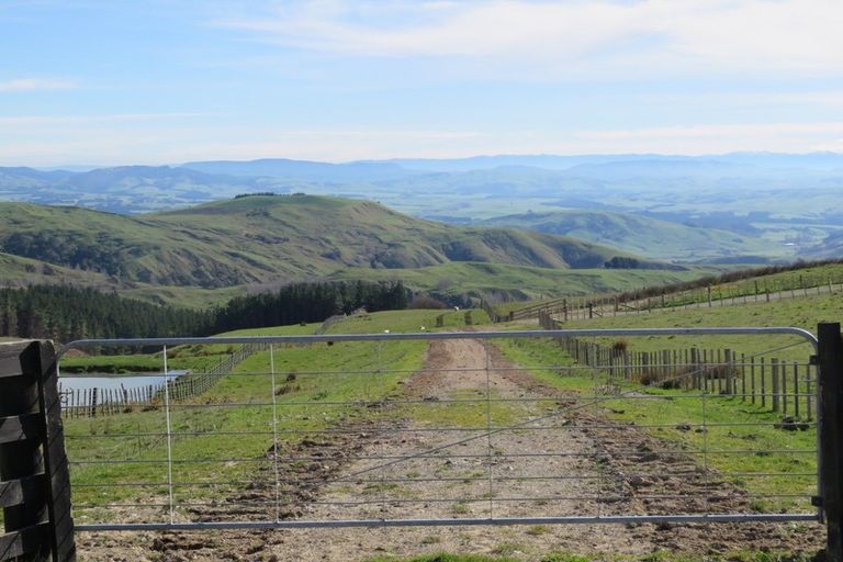 Photo of property in 668c Old Hill Road, Porangahau, 4291