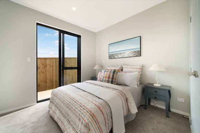 Photo of property in 8 Whakairo Crescent, Gulf Harbour, Whangaparaoa, 0930