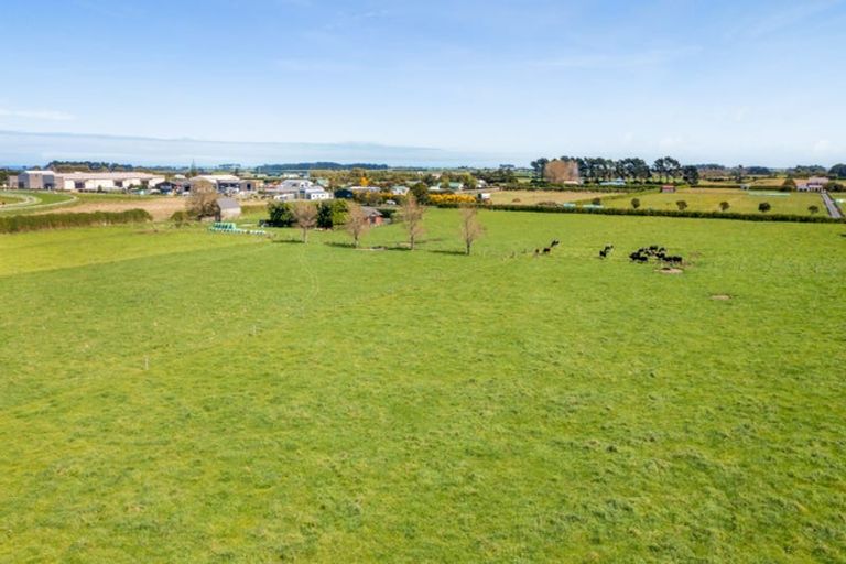 Photo of property in 268 Waihi Road, Hawera, 4673