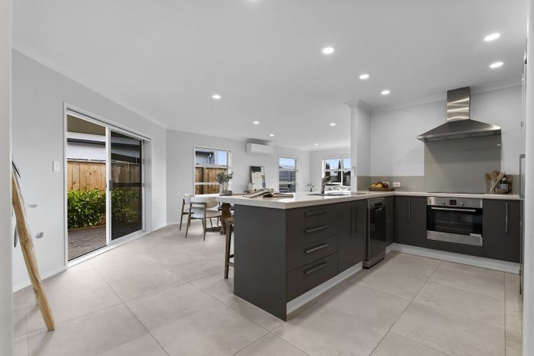 Photo of property in 304 Carmichael Road, Brookfield, Tauranga, 3110