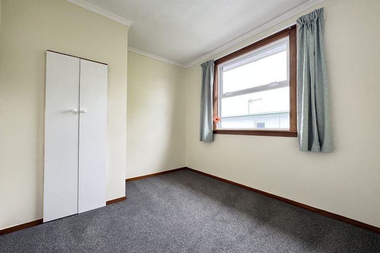 Photo of property in 1/225 Edgeware Road, Edgeware, Christchurch, 8013
