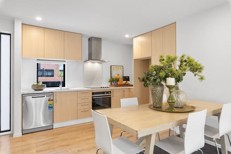 Photo of property in 5/66 Innes Road, St Albans, Christchurch, 8052