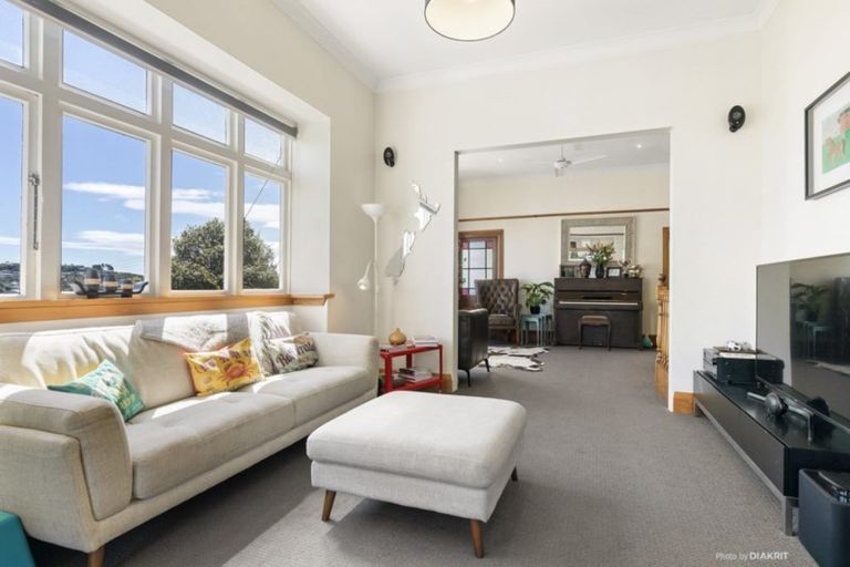 Photo of property in 64 Burgess Road, Johnsonville, Wellington, 6037