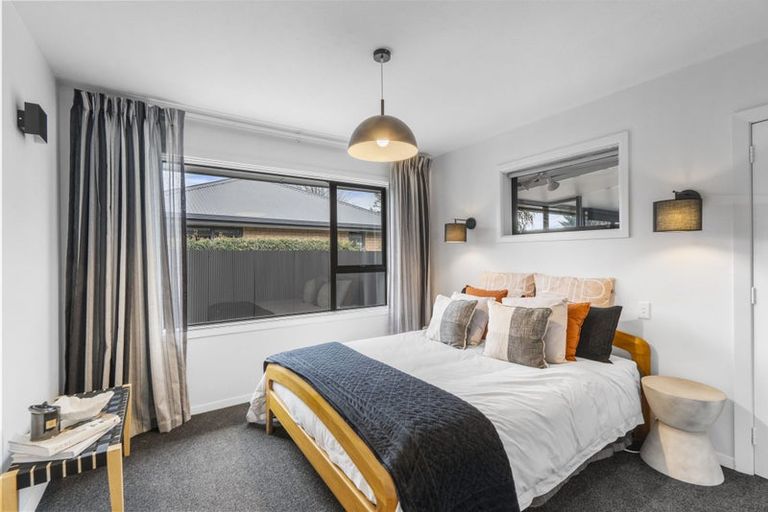 Photo of property in 53 Tuckers Road, Redwood, Christchurch, 8051