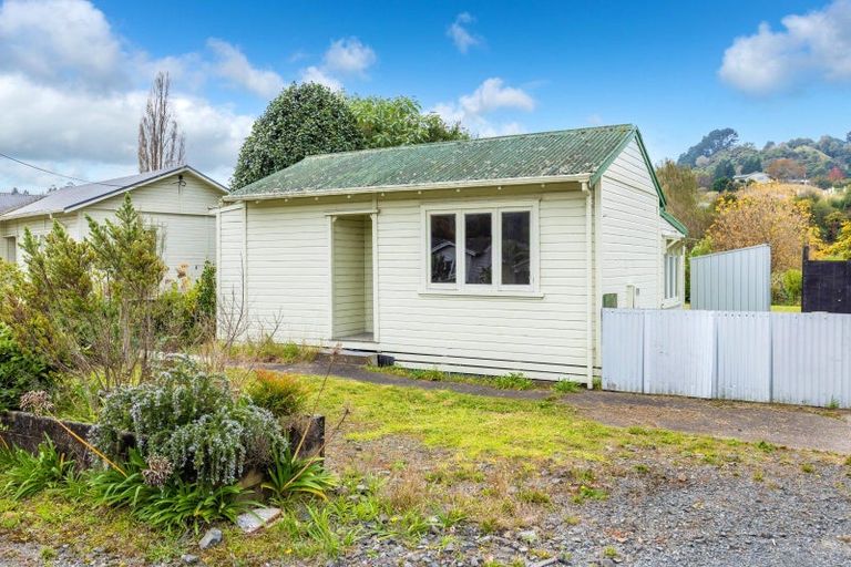 Photo of property in 28 Te Kumi Road, Te Kuiti, 3910