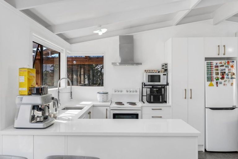 Photo of property in 4a Gallony Avenue, Massey, Auckland, 0614