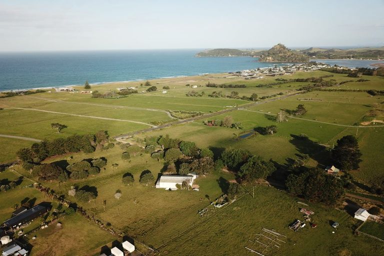 Photo of property in 1852 Pataua Road North, Pataua North, Parua Bay, 0175