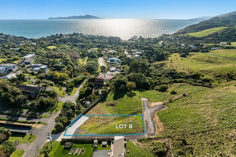 Photo of property in 64 Muri Road, Pukerua Bay, 5026