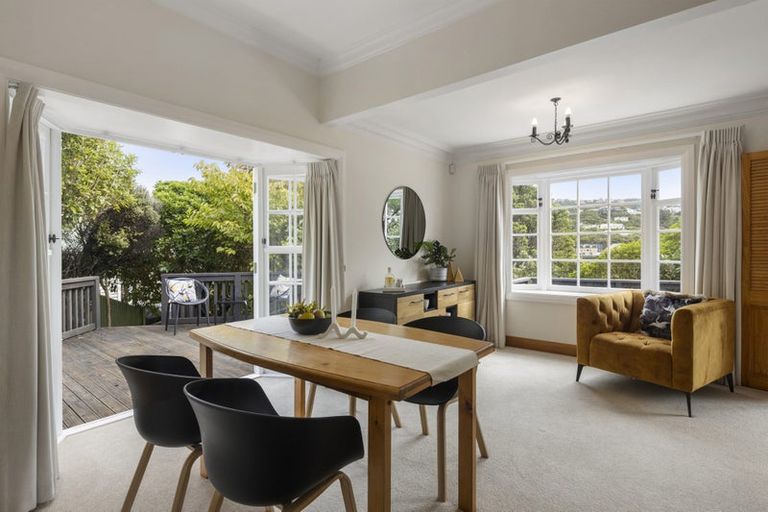 Photo of property in 32 Harland Street, Brooklyn, Wellington, 6021