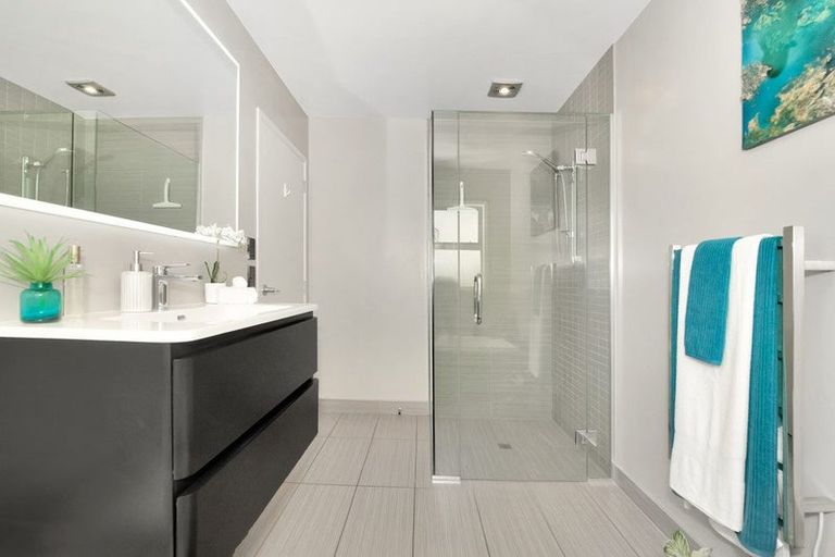 Photo of property in 132 Rowesdale Drive, Ohauiti, Tauranga, 3112