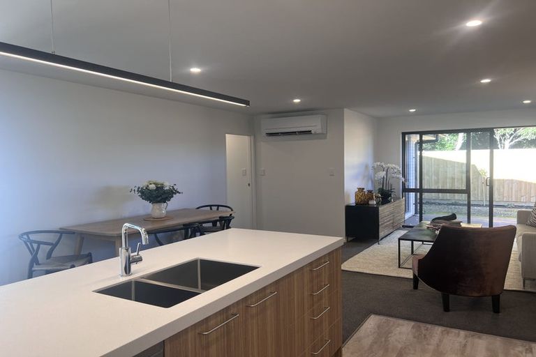 Photo of property in 2/14 Woodhouse Street, Linwood, Christchurch, 8062