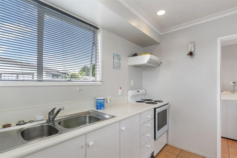 Photo of property in 165 Gills Road, Half Moon Bay, Auckland, 2014
