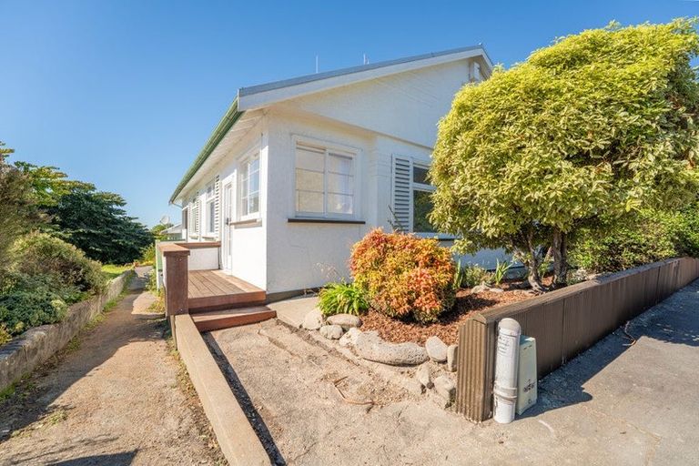 Photo of property in 1/3 Te Weka Street, Maori Hill, Timaru, 7910