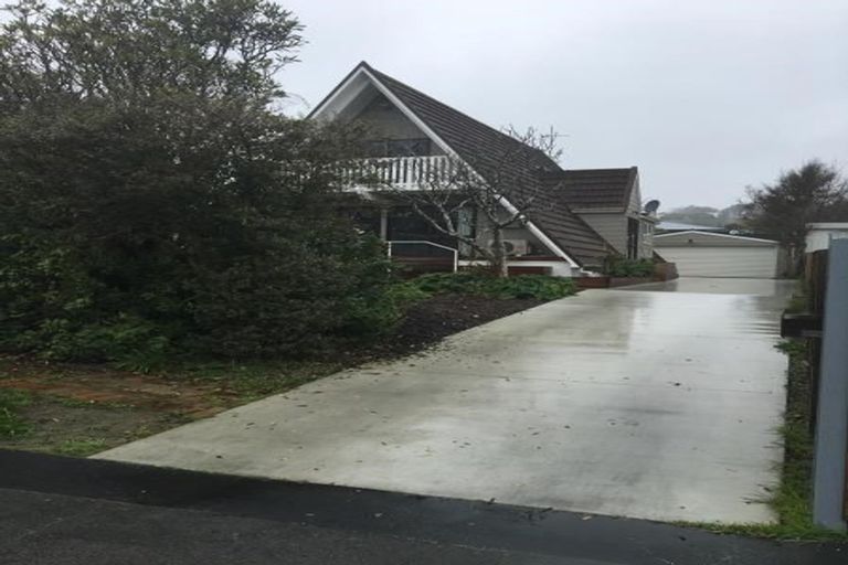 Photo of property in 52 Palatine Terrace, Saint Martins, Christchurch, 8022