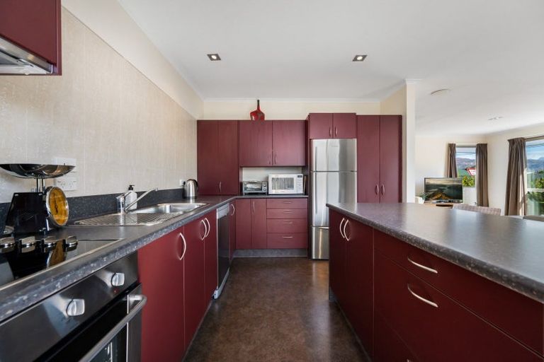 Photo of property in 49 Inniscort Street, Cromwell, 9310