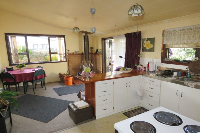 Photo of property in 131 Queen Street, Westport, 7825