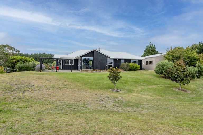 Photo of property in 90 Bergin Road, Foxton, 4814